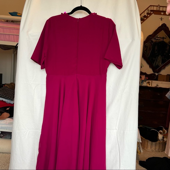 ASOS Design Raspberry Women’s Tea Length Dress - Picture 4 of 4